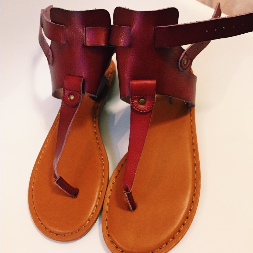American Eagle Outfitters sandals